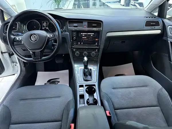 Volkswagen Golf 2019