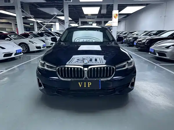 BMW 5 Series 2021