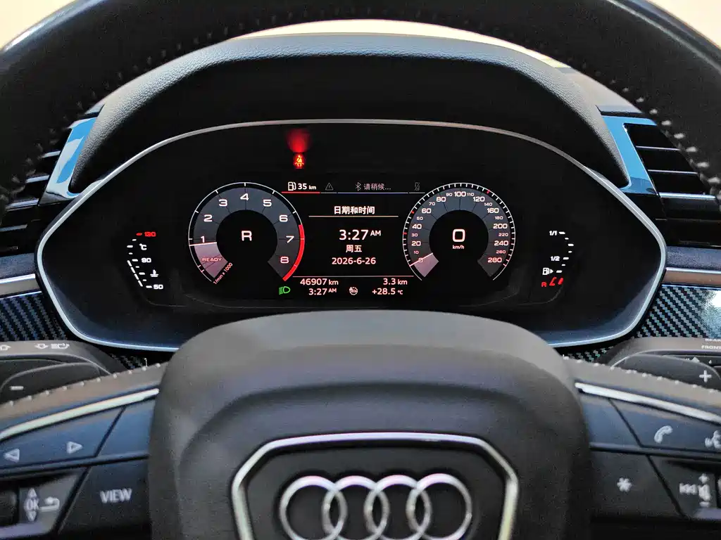 Audi Q3 2020 — фото 12