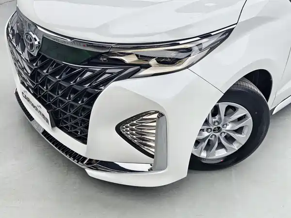 Toyota Granvia 2026