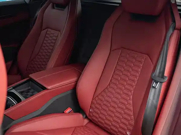 Lamborghini Urus 2021