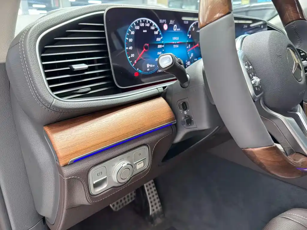 Mercedes-Benz GLS 2020 — фото 9
