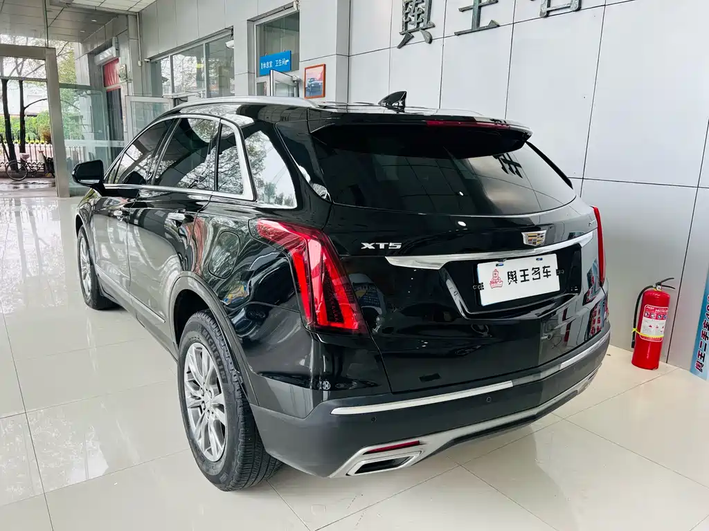 Cadillac XT5 2019 — фото 7