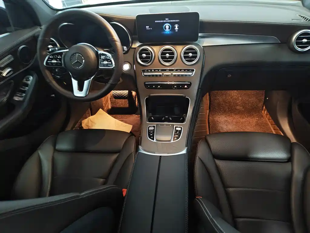 Mercedes-Benz GLC 2020 — фото 14