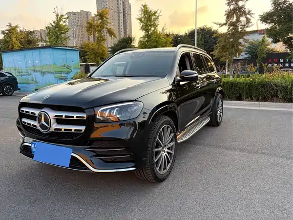 Mercedes-Benz GLS 2023