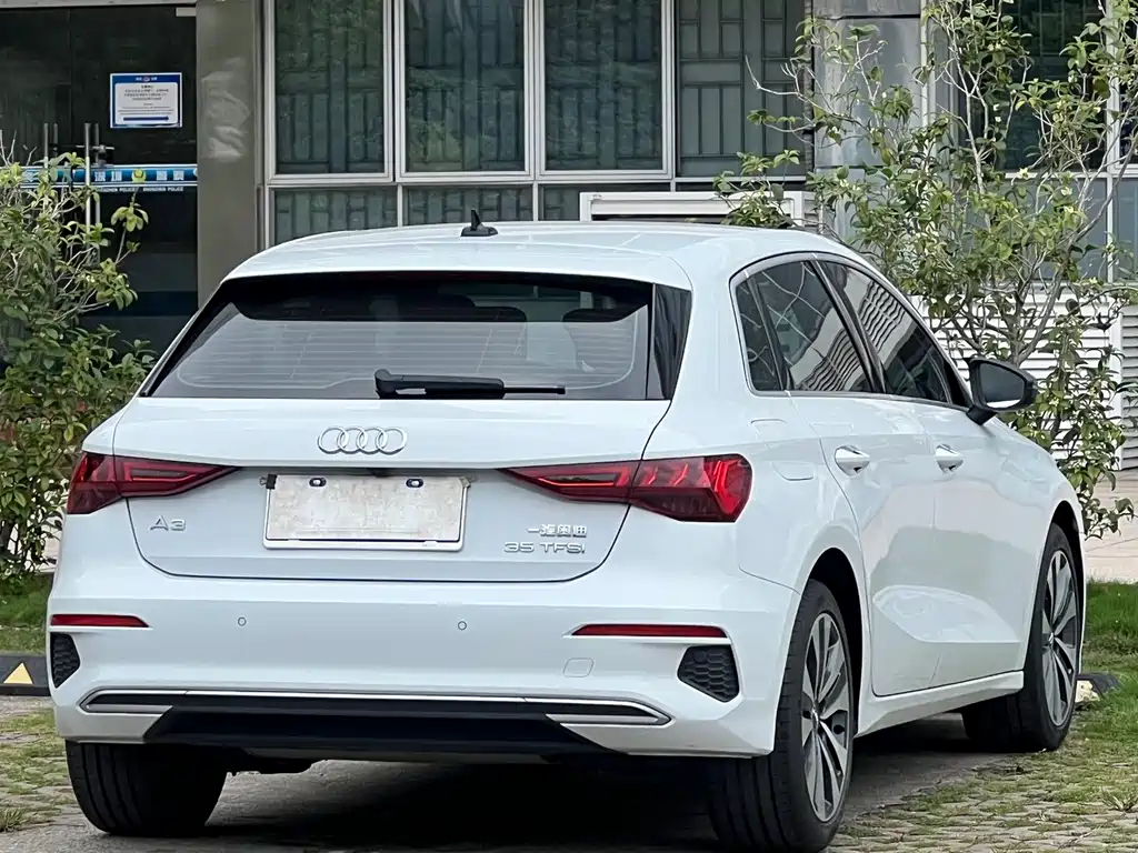 Audi A3 2022 — фото 4