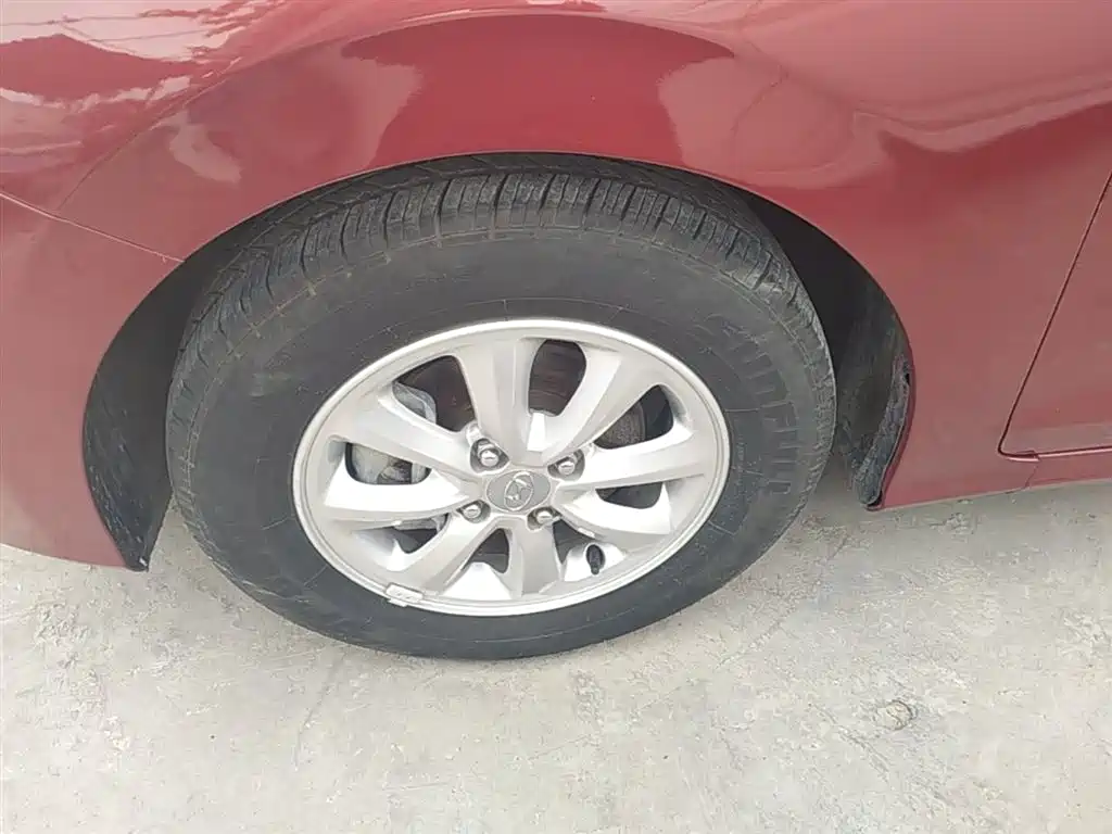Hyundai Verna 2019 — фото 23