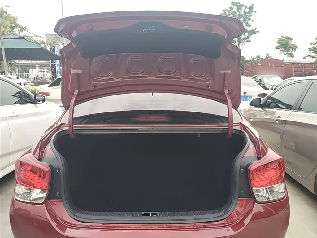 Hyundai Verna 2019 — фото 19