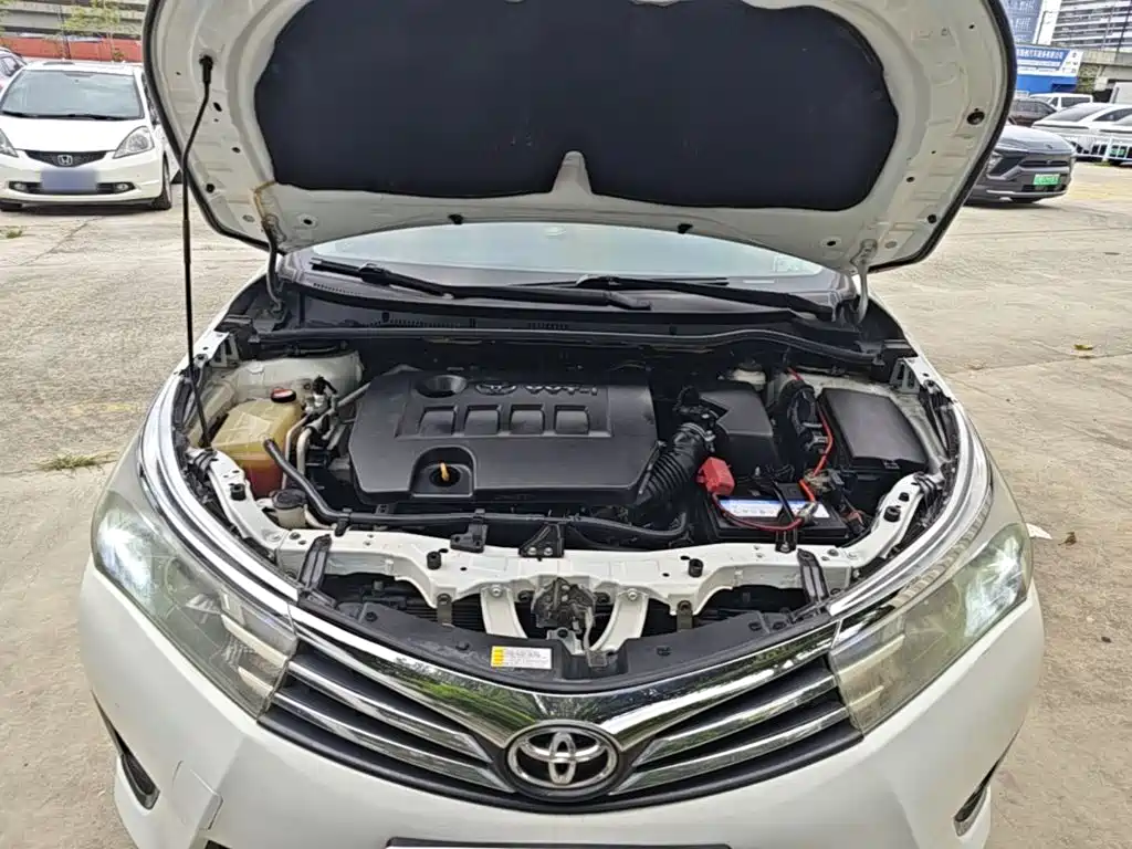 Toyota Corolla 2016 — фото 20