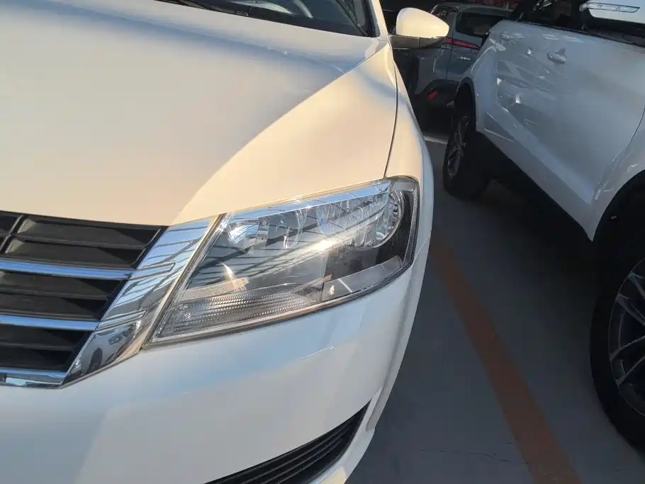 Volkswagen Gran Lavida 2016