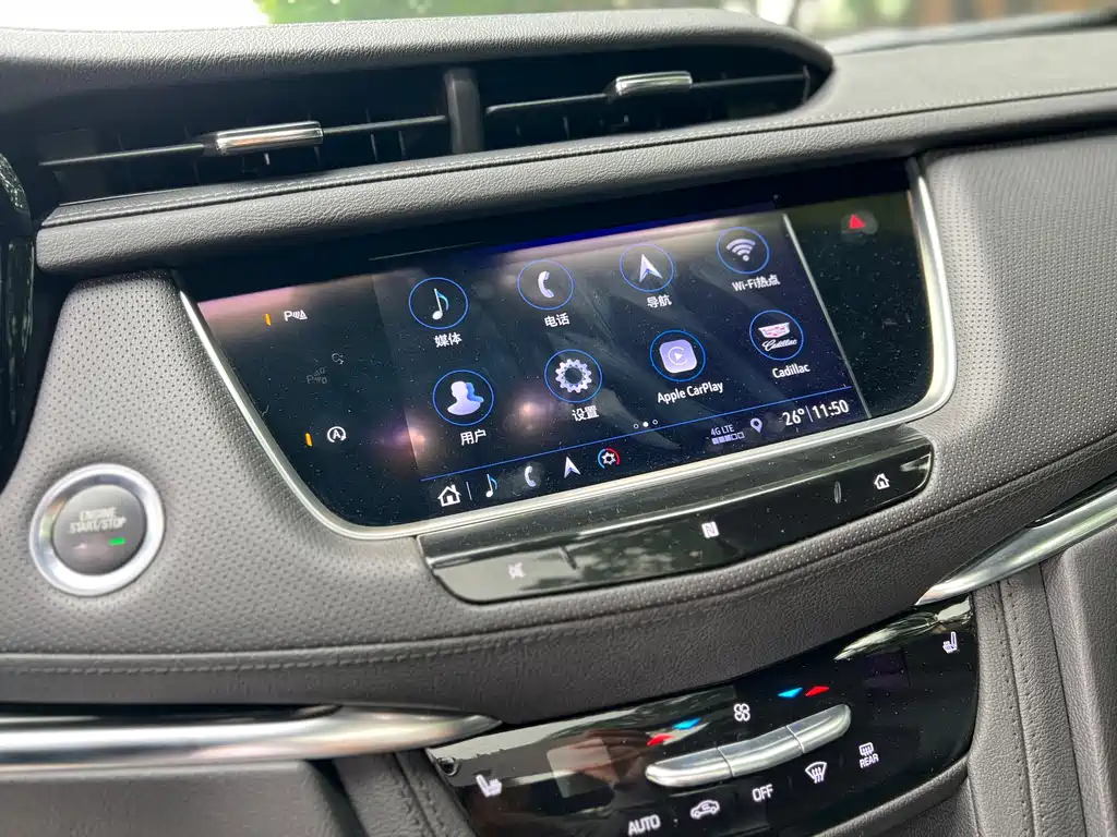 Cadillac XT5 2020 — фото 12