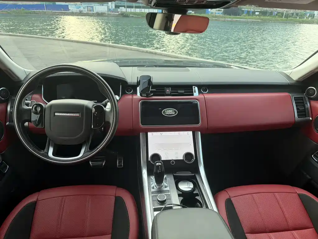 Land Rover Range Rover Sport 2021 — фото 8