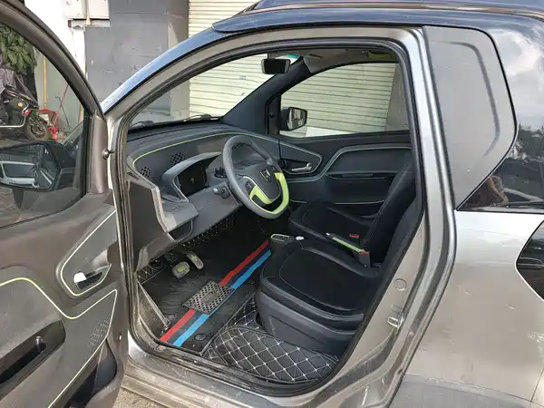 Baojun E100 2019