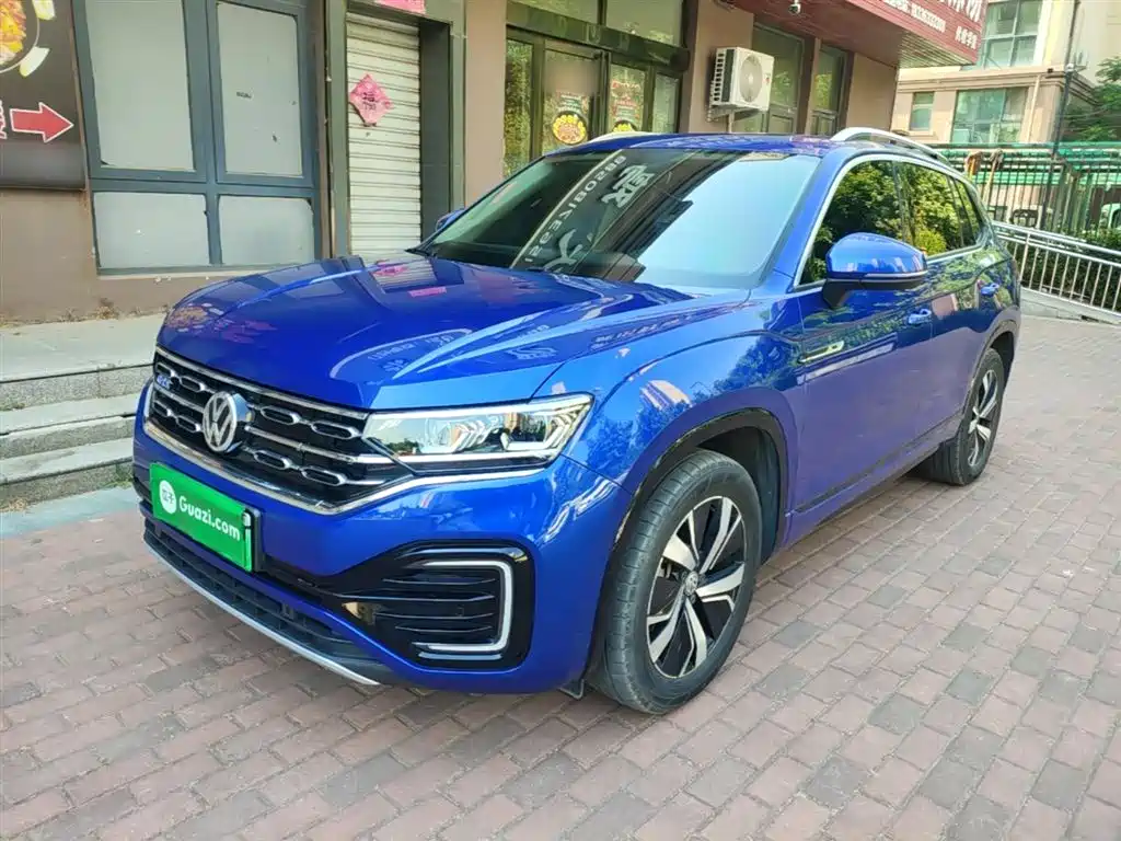 Volkswagen GTE PHEV 2021 — фото 2