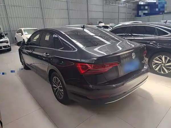 Volkswagen Sagitar 2021