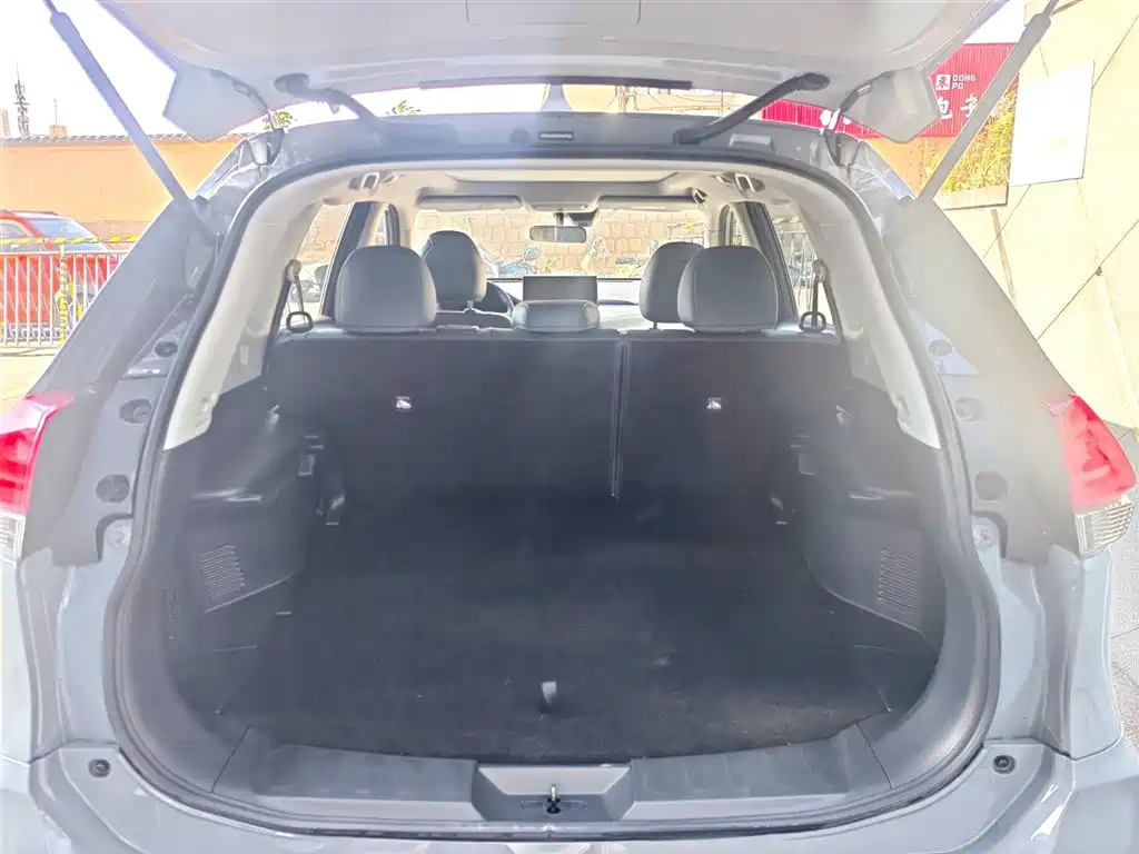 Nissan X-Trail 2025 — фото 17