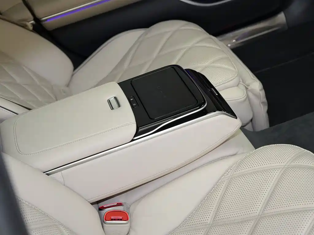 Mercedes-Benz Maybach S-Class 2024 — фото 10