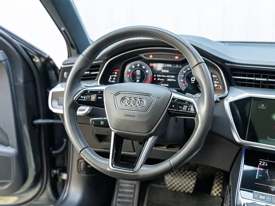 Audi A6L 2022 — фото 11