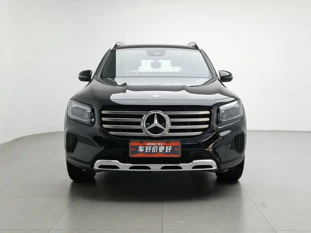 Mercedes-Benz GLB 2024