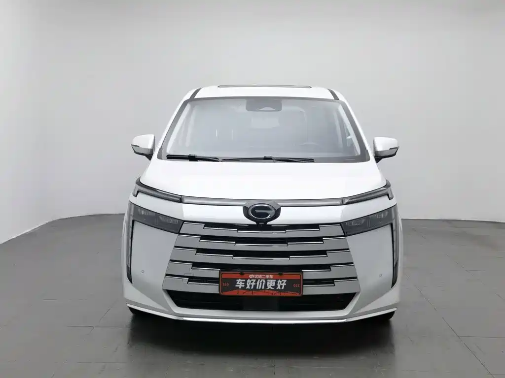 GAC Trumpchi E8 PHEV 2025 — фото 3