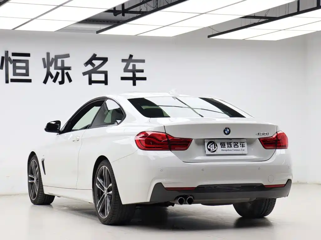 BMW 4 Series 2018 — фото 25