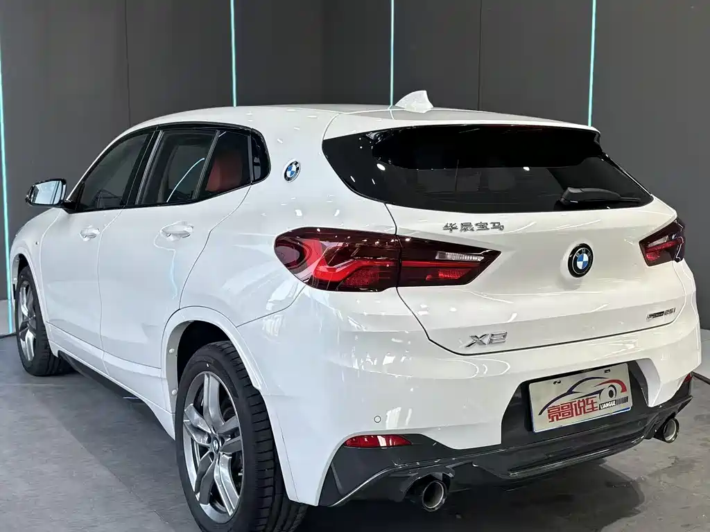 BMW X2 2024 — фото 8