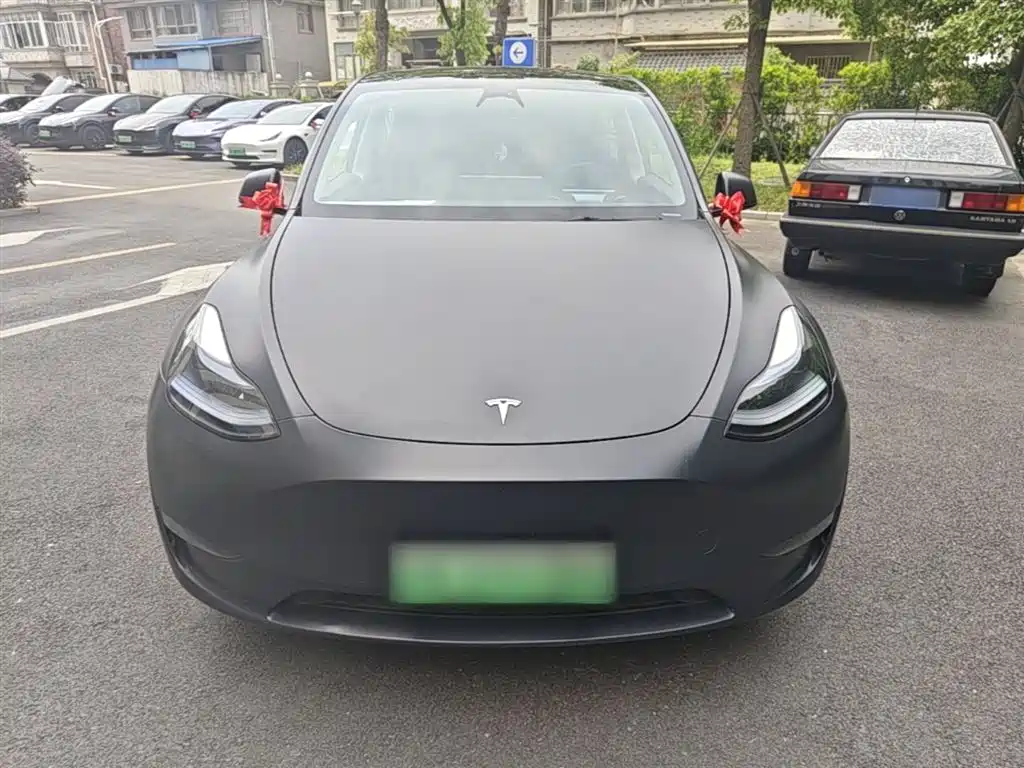 Tesla Model Y 2024 — фото 3
