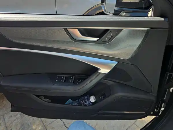 Audi A6L 2020