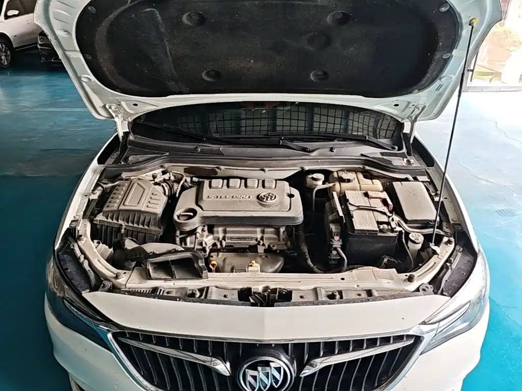 Buick Excelle 2021 — фото 16