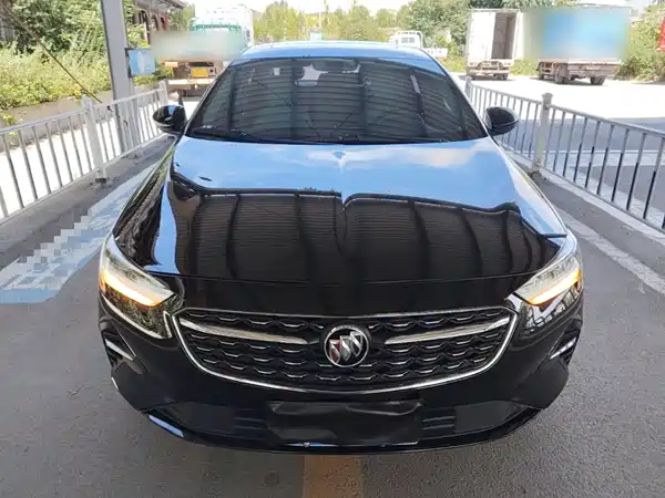 Buick Regal 2020