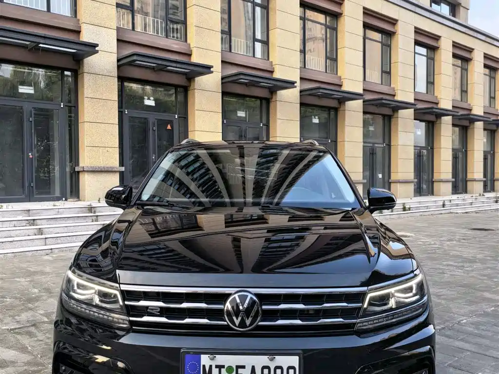 Volkswagen Tiguan L 2021