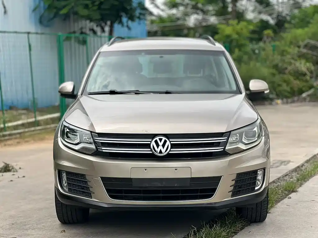 Volkswagen Tiguan 2014 — фото 2