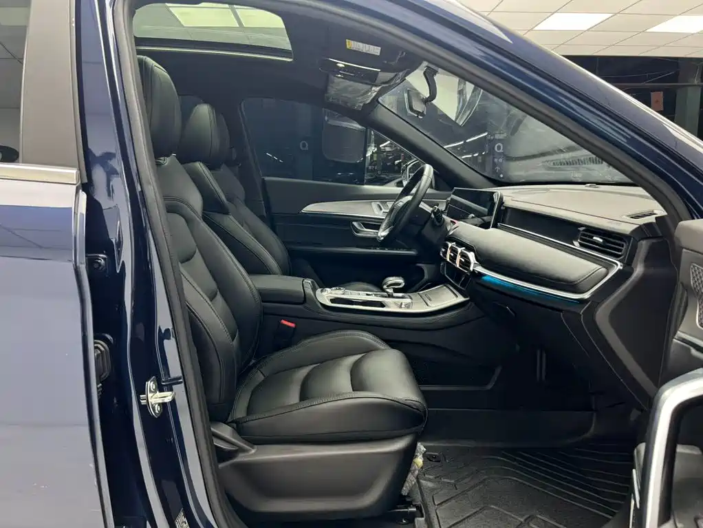 Jetour X70 PLUS 2022 — фото 16