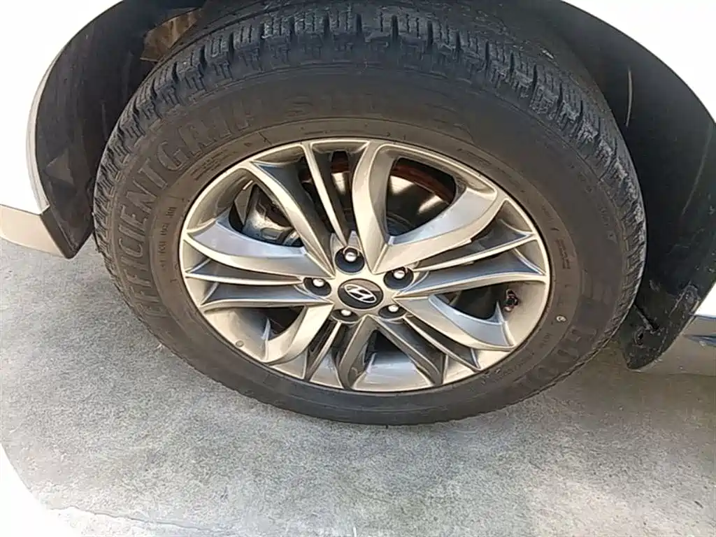 Hyundai ix35 2015 — фото 23