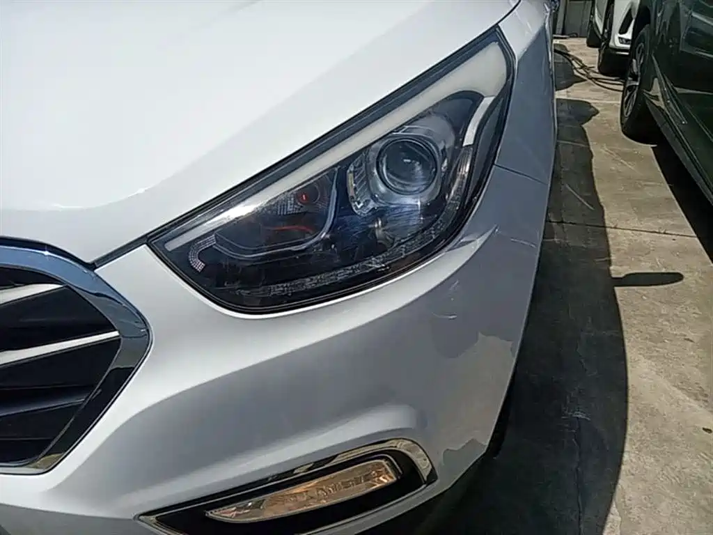 Hyundai ix35 2015 — фото 24