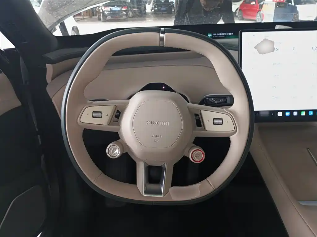 Xiaomi YU7 2025 — фото 4