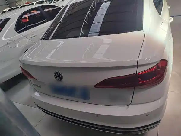 Volkswagen Bora 2024