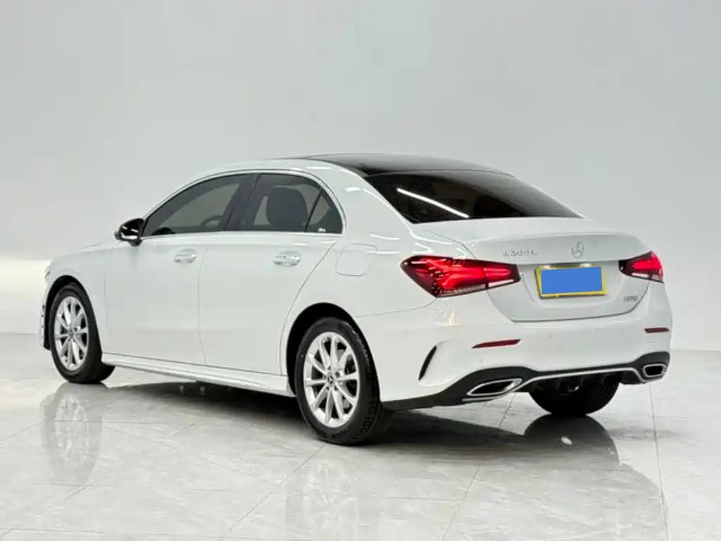 Mercedes-Benz A-Class 2020 — фото 8
