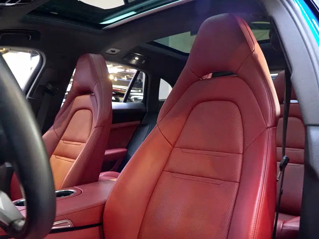 Porsche Panamera 2019 — фото 9
