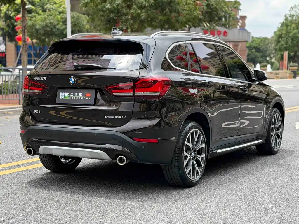 BMW X1 2021 — фото 10