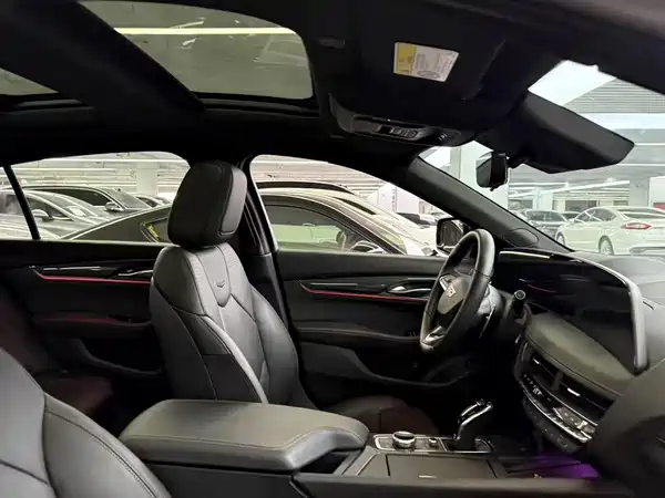 Cadillac CT5 2024