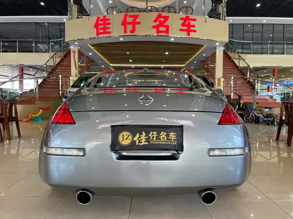 Nissan 350Z 2004