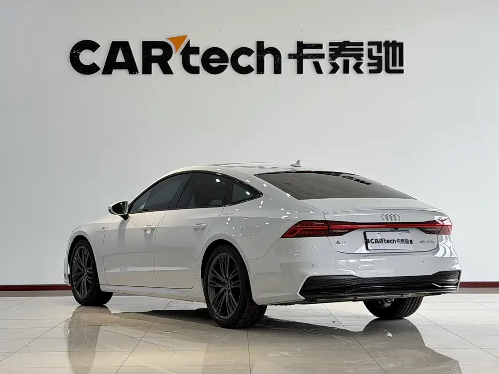 Audi A7 2024 — фото 26