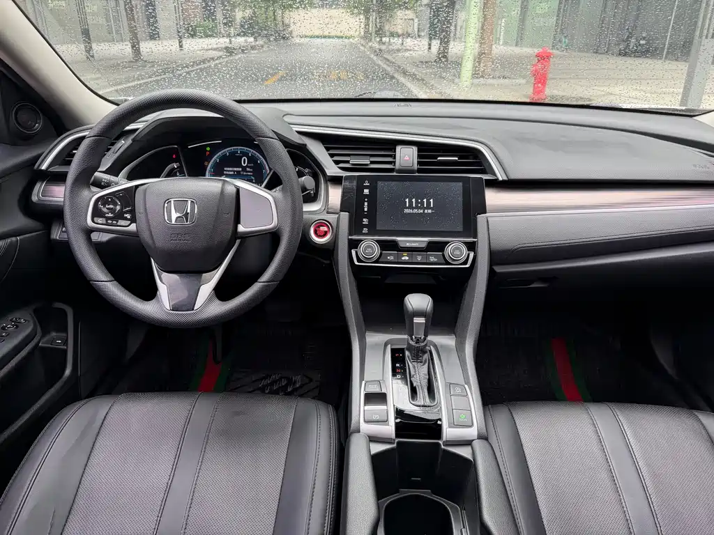 Honda Civic 2019 — фото 15