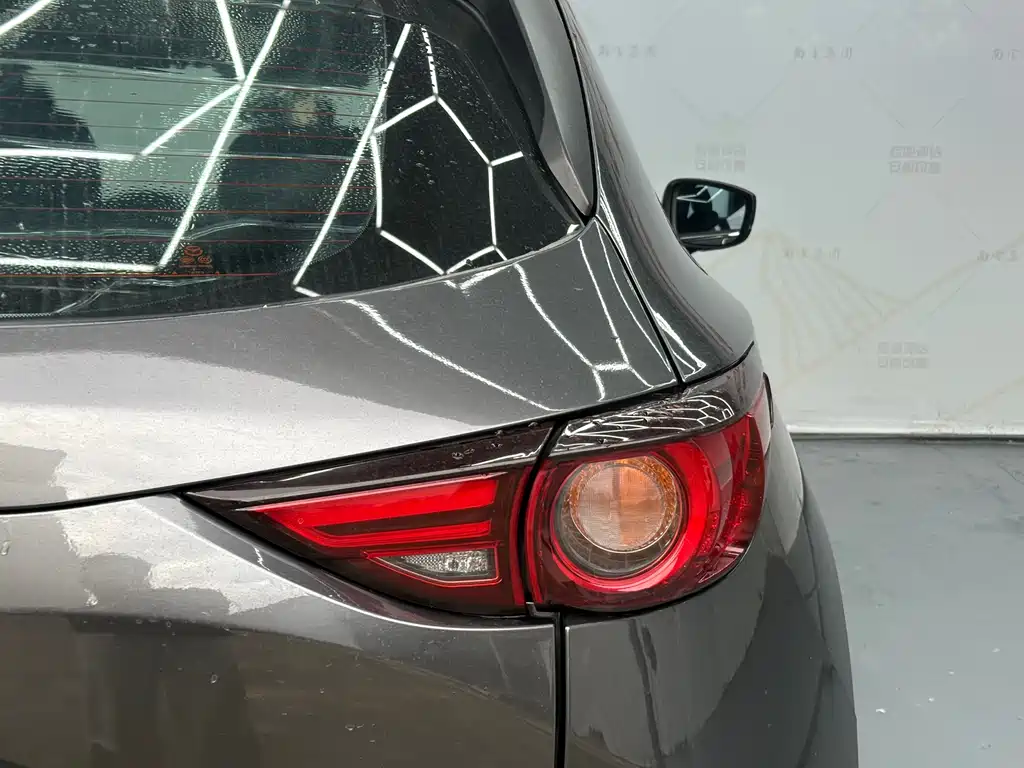 Mazda CX-5 2018 — фото 16