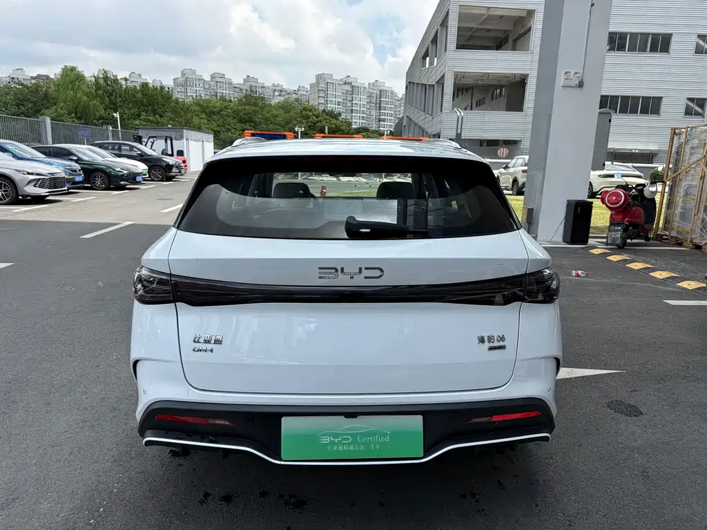 BYD Seal 06 DM-i Travel Edition 2025 — фото 6