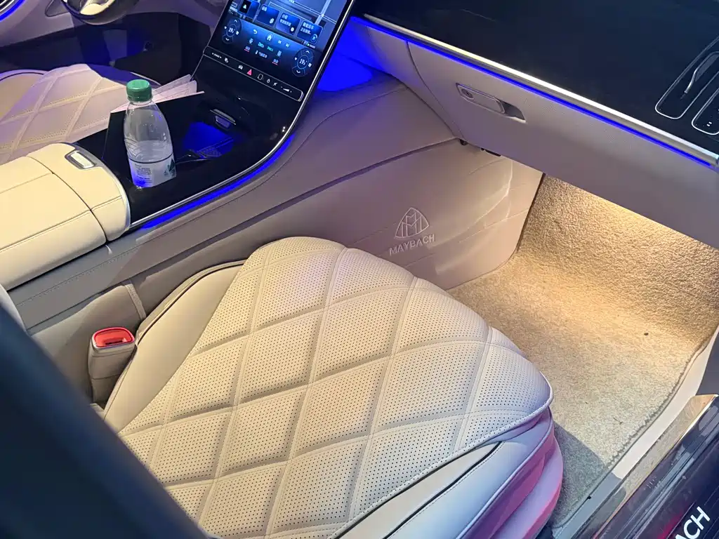 Mercedes-Benz Maybach S-Class 2025 — фото 4