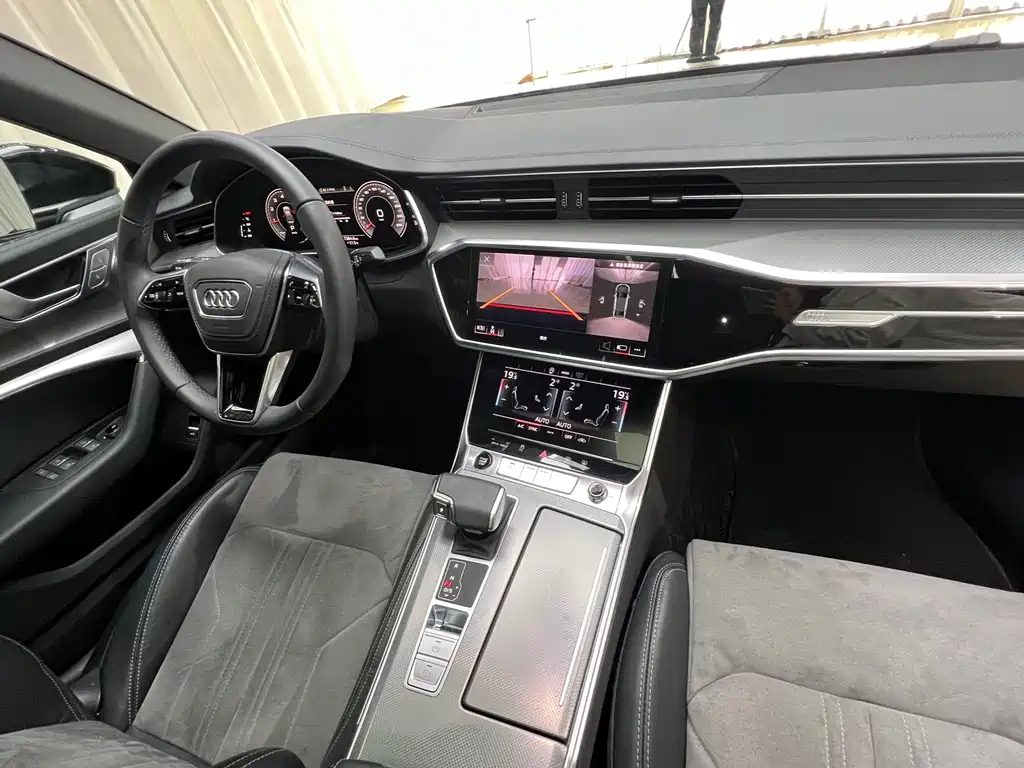 Audi A6L 2023 — фото 21