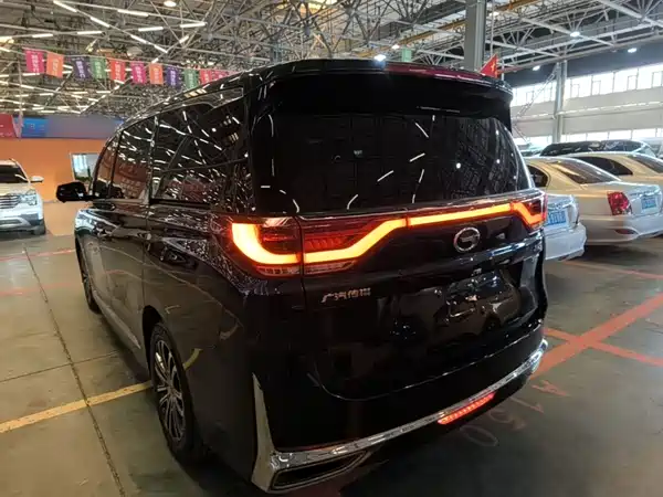 GAC Trumpchi M8 2021