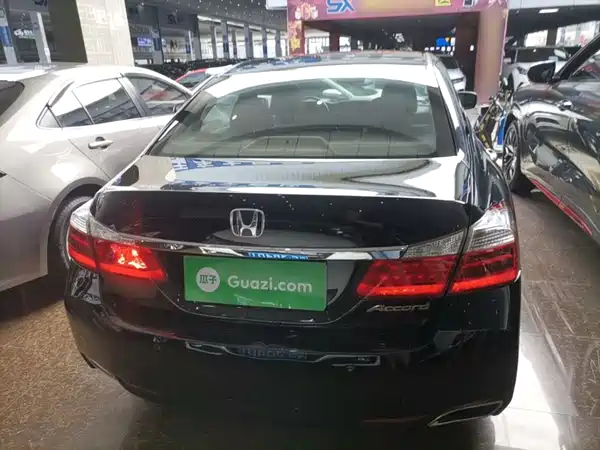 Honda Accord 2015